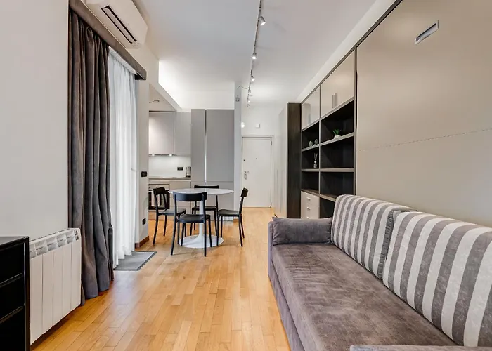 Monolocale Con Posto Auto E Grande Giardino Appartement Rome