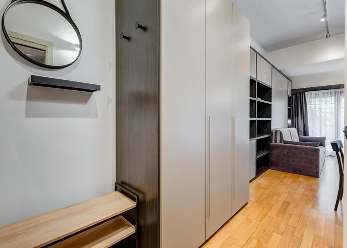 Appartement Monolocale Con Posto Auto E Grande Giardino Rome