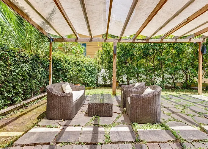 Monolocale Con Posto Auto E Grande Giardino Appartement Rome